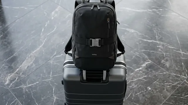 空港でのイライラが激減！キャリーケースに荷物を固定する「バッグとめるベルト」